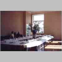 905-1268 Eroeffnung Haus Samland 2003. Der kleine Saal in der Verwaltung der Stadt Tapiau ist fuer den Empfang vorbereitet. (Foto Kenzler).jpg